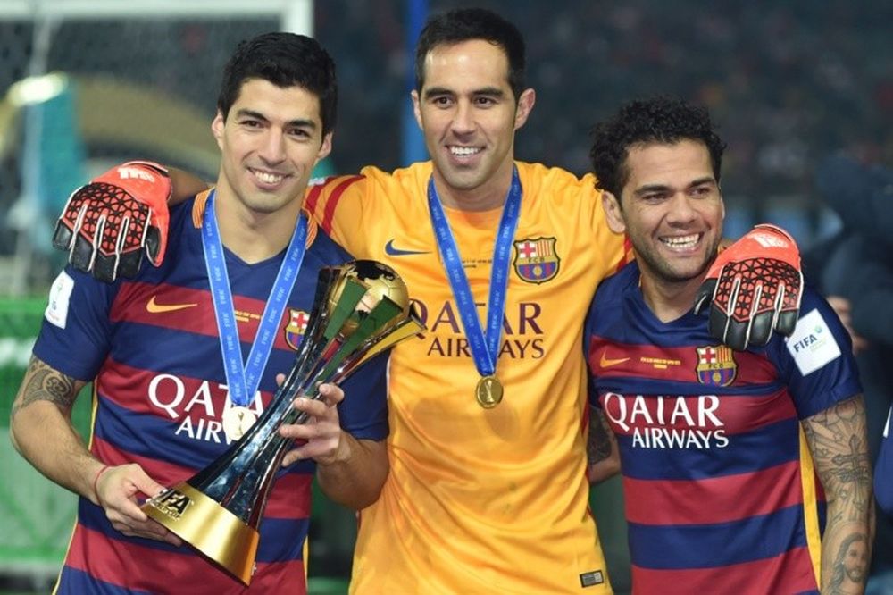Luis Suárez, Claudio Bravo y Dani Alves