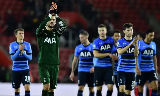 El DT de Tottenham motiva a sus jugadores con Britney Spears