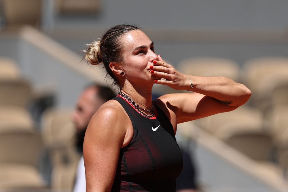 Aryna Sabalenka con su collar de diamantes en Roland Garros