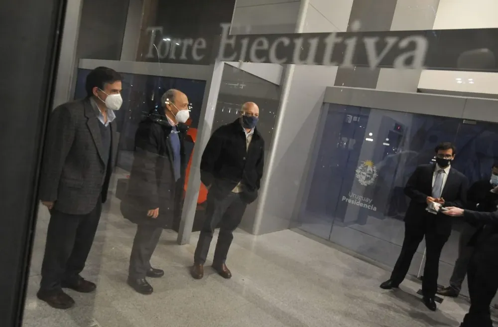 El 16 de junio el GACH dejó de asesorar de forma permanente al gobierno