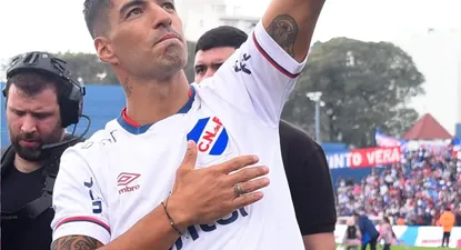 Luis Suárez en su recibimiento en el Parque Central