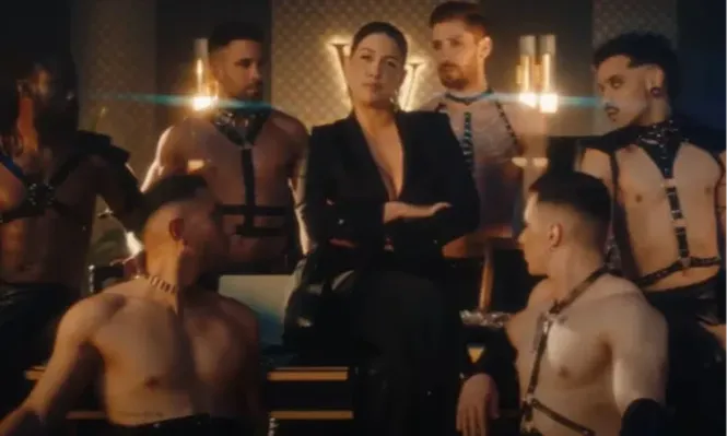 Wanda Nara en su primer videoclip como cantante