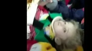 Rescate: la niña de tres años que pasó 65 horas bajó los escombros del sismo en Turquía