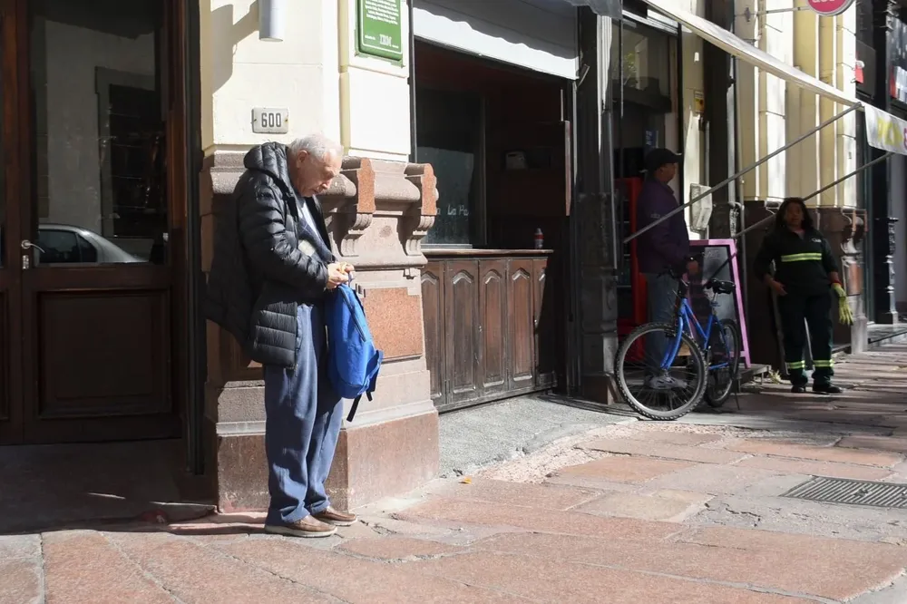Mauricio Cukier, esposo de Sara Goldring, dirigiéndose a BVM. Foto de archivo