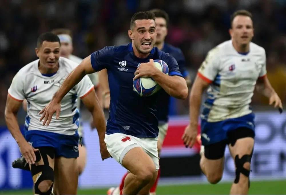 Francia pasó por encima a Namibia