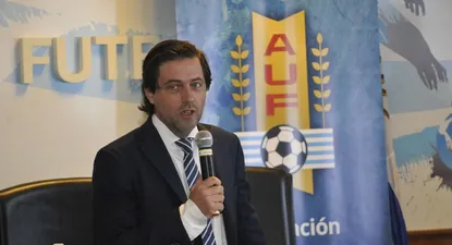 El contrato de TV en tiempos de crisis: AUF y Tenfield en una encrucijada