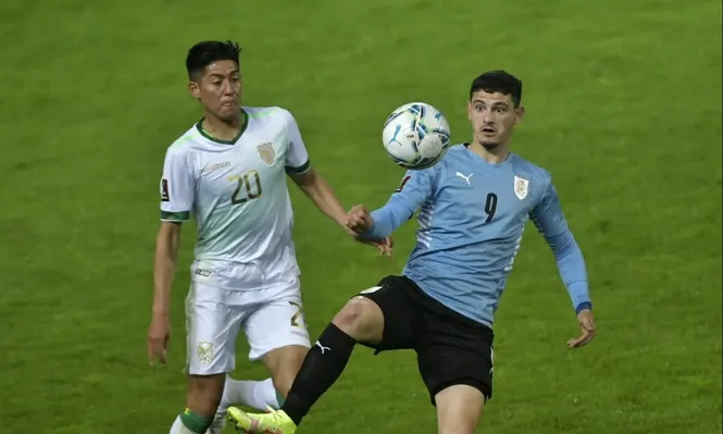 El debut de Álvarez Martínez con la 9 de Uruguay