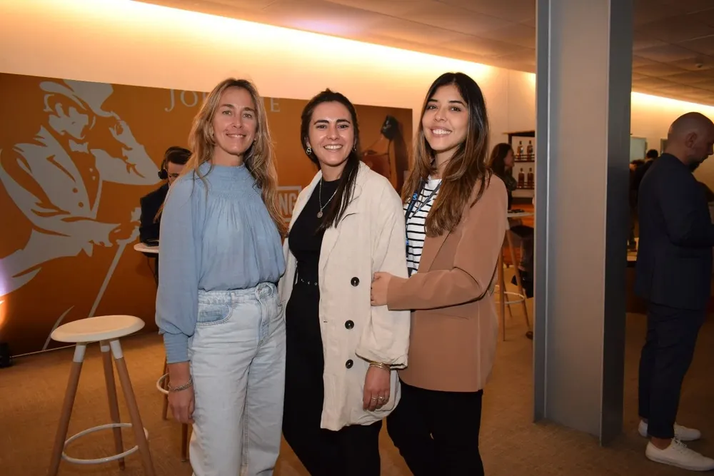 Ximena Ubilla, Cecilia Pardiez y Vanessa Carrillo de Media Brands Content Studio.