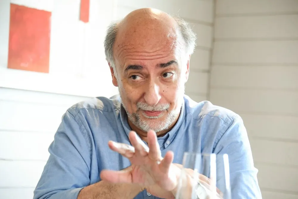 El ministro de Trabajo y Seguridad Social, Pablo Mieres, en entrevista con El Observador