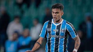 Felipe Carballo en su regreso a Gremio tras su lesión