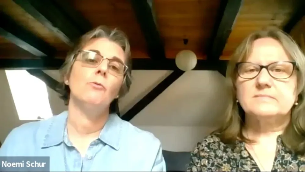 Maylín Tourn y Noemí Schur en la conferencia virtual de la Cancillería uruguaya