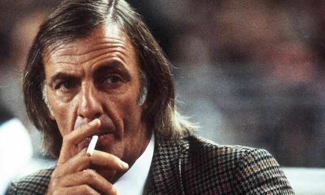 Falleció César Luis Menotti.