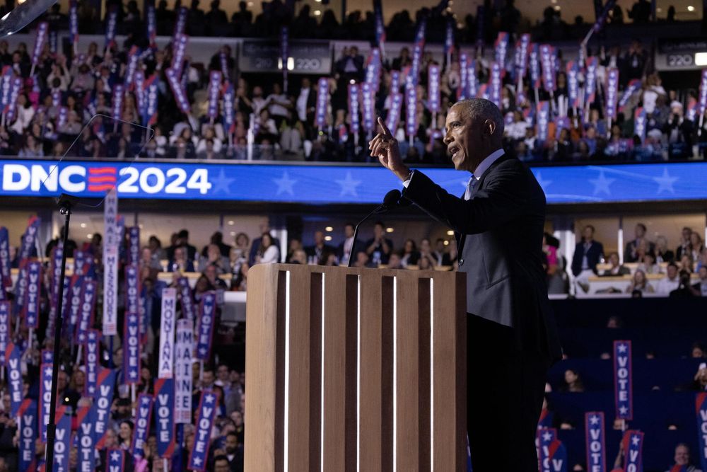 Barack Obama, en la Convención Demócrata de Chicago, dijo que EEUU estaba listo para una presidenta negra.