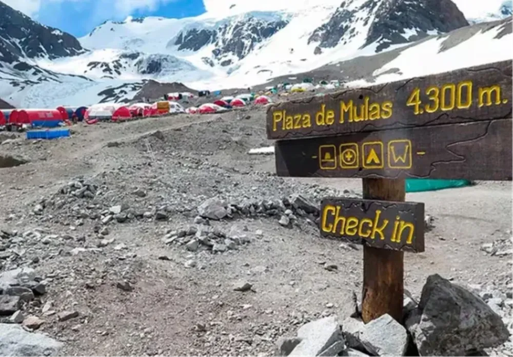Las riesgosas expediciones al Aconcagua