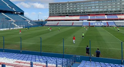 Amistoso entre Nacional y Wanderers en el Gran Parque Central