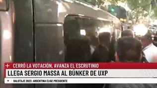 Llegada de Massa al bunker