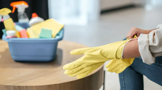 Trabajadoras domésticas: cómo calcular la prima por antigüedad que se paga en febrero