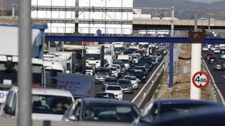 Accesos a Valencia siguen cortados.