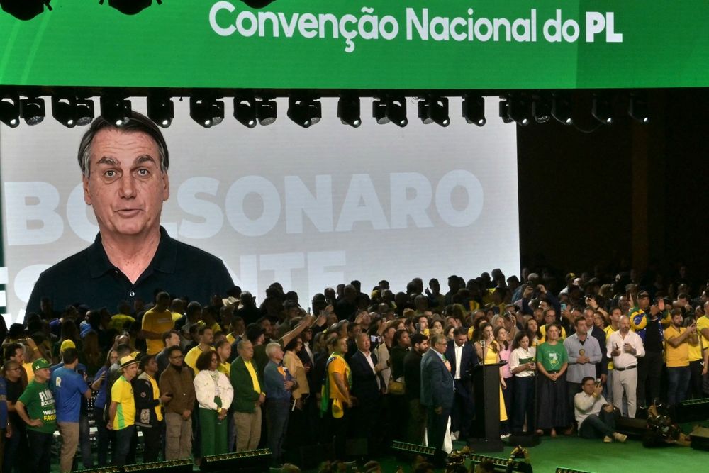 Lanzamiento de campaña de Flavio Bolsonaro