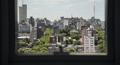 El mercado de oficinas en la capital uruguaya muestra cambios significativos en 2024