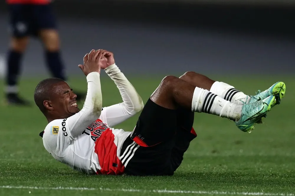 De La Cruz se volvió a lesionar