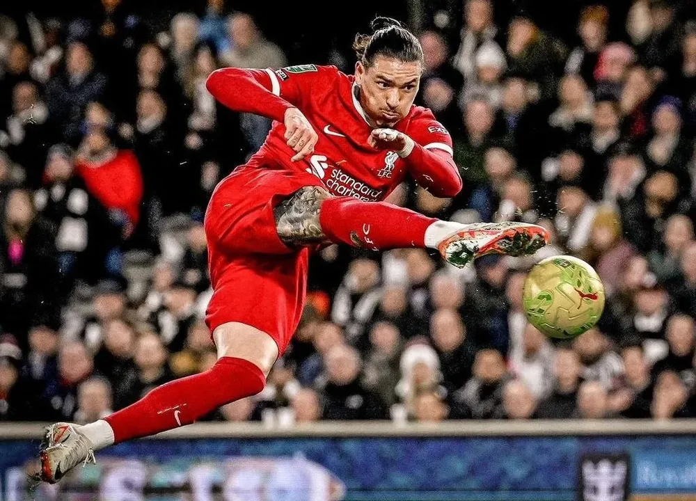 Darwin Núñez vuelve a jugar con Liverpool