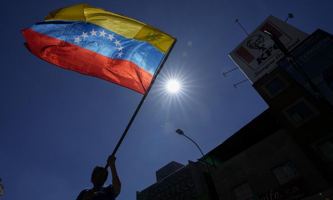 Transición en Venezuela: No hubo mayor fracaso de la comunidad internacional que Juan Guaidó