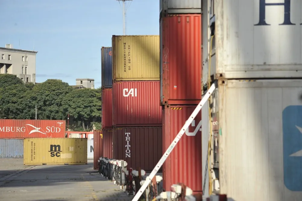 El comercio exterior de bienes va camino a otro récord en Uruguay.