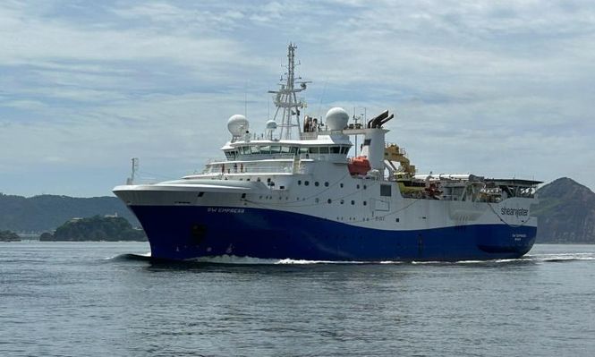 Buque SW Empress de bandera noruega