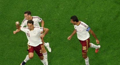 Mikel Oyarzabal celebra su gol contra Francia en las semifinales del Mundial 2026
