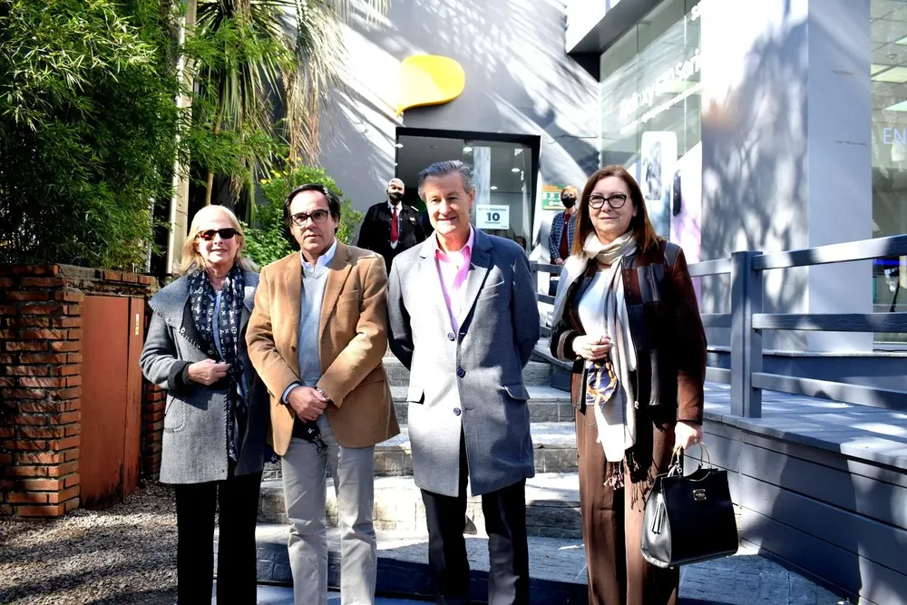 Lía Terra, Robert Bouvier, Gabriel Gurméndez y Annablea Suburu.