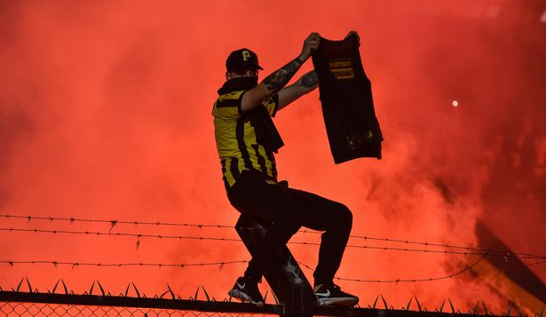 Las bengalas, Ruglio y Conmebol: ¿la AUF y el Gobierno se animarán a tanto?