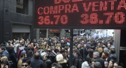 El dólar sube en Argentina tras los anuncios de Macri