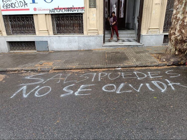 Vandalizaron Casa del Partido Colorado en la previa a homenaje a Fructuoso Rivera