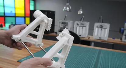 En Sinergia Tech hay impresoras 3D que utilizan emprendedores y empresas de todo tipo