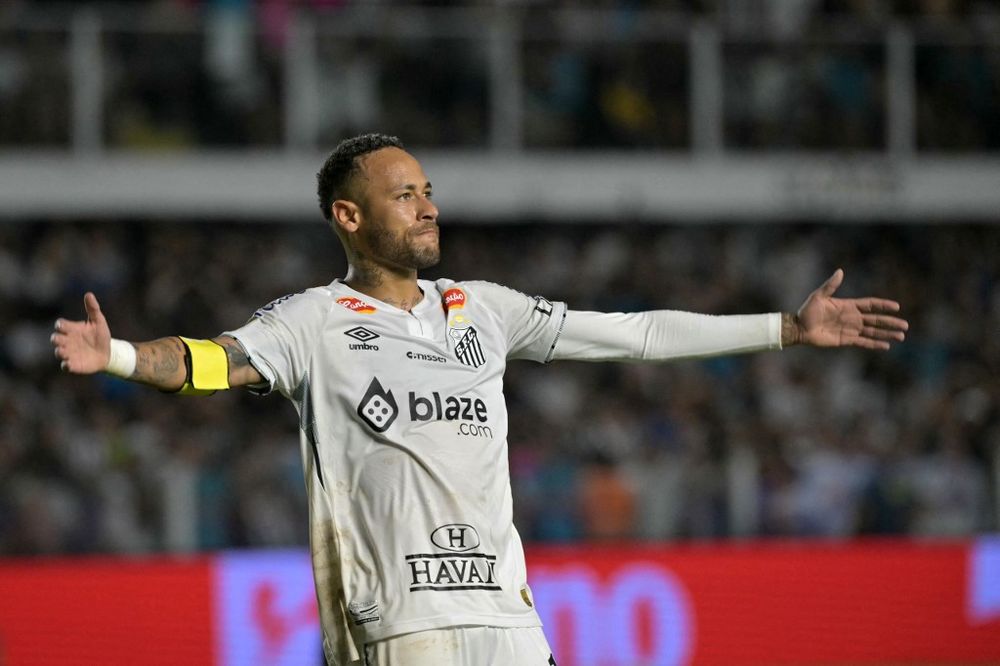 Neymar en su regreso a Santos