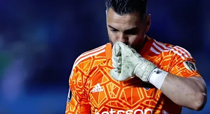 Romero atajó dos penales contra Nacional y otros dos ante Racing para clasificar a Boca a las semifinales de la Copa Libertadores de América