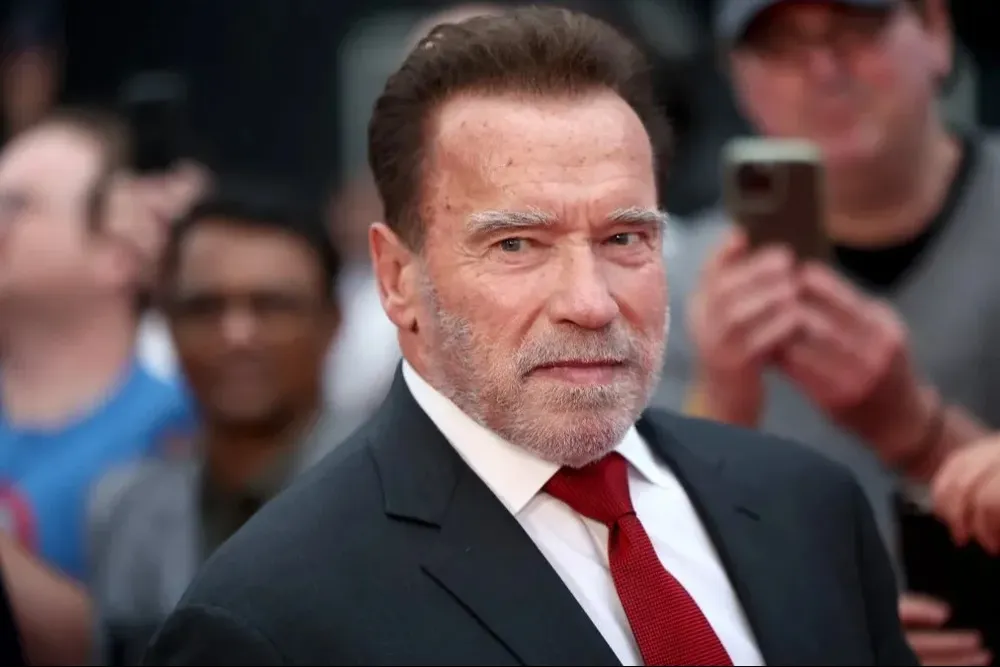 Schwarzenegger, detenido en la aduana alemana por un reloj de lujo.