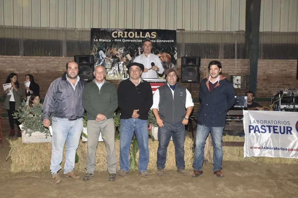 Integrantes de las tres cabañas y del escritorio rematador