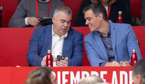 Santos Cerdán, Secretario de organización del PSOE junto a Pedro Sánchez.