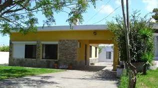 Rematan una casa y tres apartamentos sin base en Piriápolis