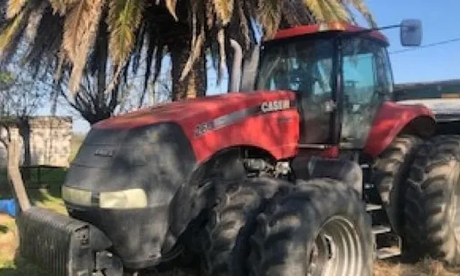 Tractor en buen estado va a remate judicial