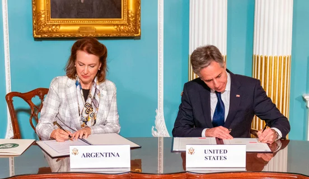 Diana Mondino y Anotny Blinken pusieron la firma para afianzar los vínculos entre Estados Unidos y Argentina