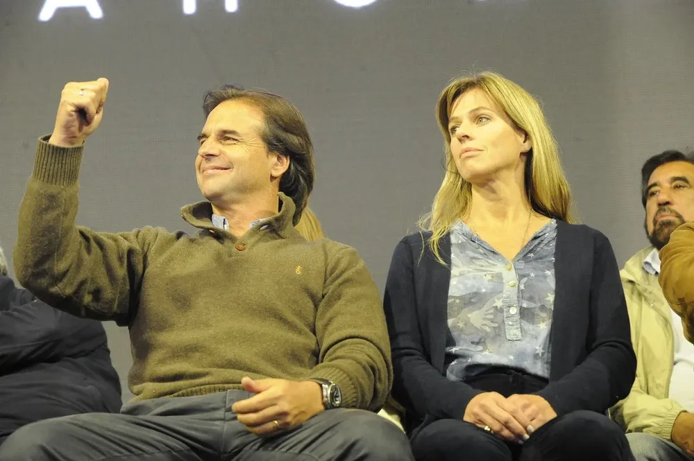 Archivo, 2019. El presidente de la República, Luis Lacalle Pou, y su esposa Lorena Ponce de León