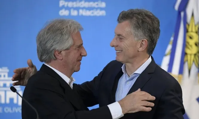 El pedido de Macri a Vázquez si a Argentina se le complica