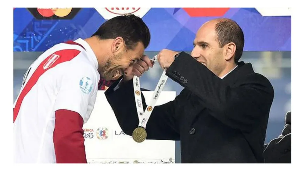 Jadue entregó las medallas de bronce a Perú