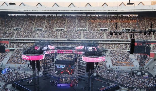 Los números que dejó la quinta edición de la Velada del Año organizada por Ibai Llanos en Sevilla, España.&nbsp;