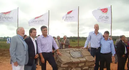 Se colocó la piedra fundamental del primer shopping de Rivera