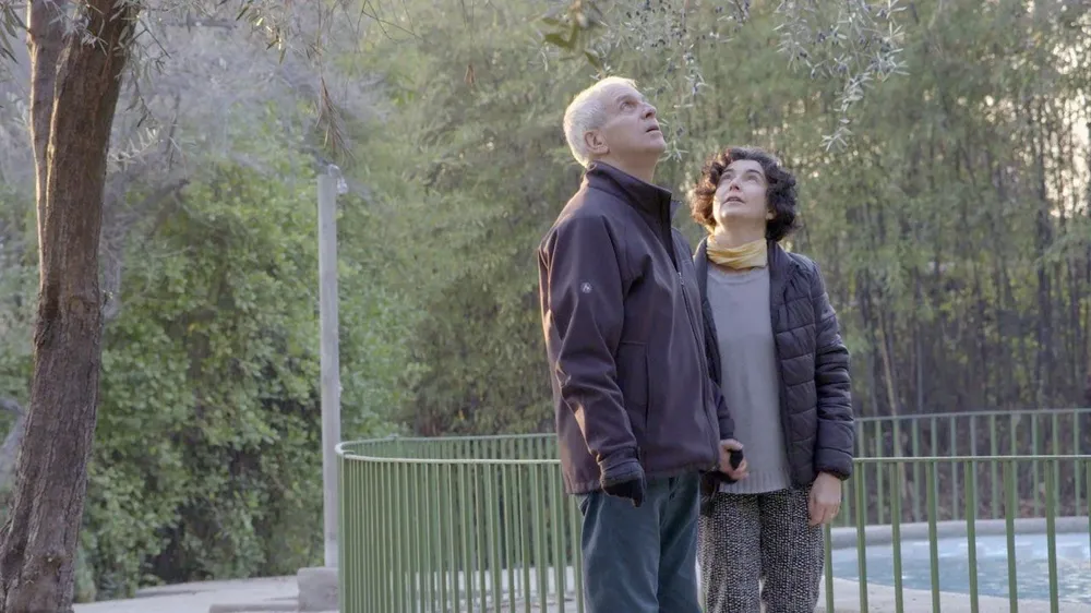 La Memoria Infinita, un documental sobre el periodista Augusto Góngora y Paulina Urrutia