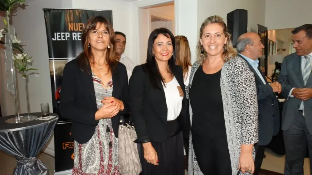 Gabriela Caruso, Silvia Gularte y Sofía Martínez